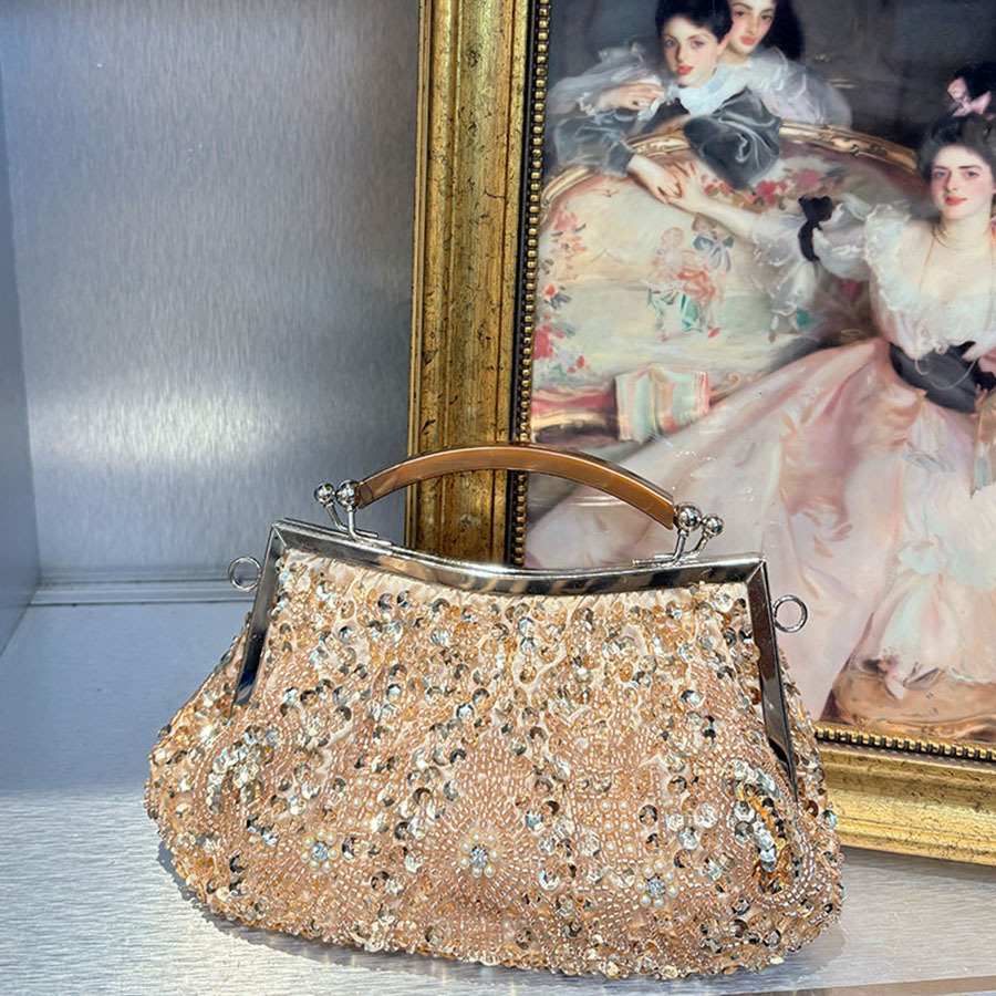 Women Bags Wholesale - トレンドのヴィンテージ風チャイナドレスバッグ 刺繍ショール付き レディースサッチェル 上海スタイル 輸入卸売ファッション